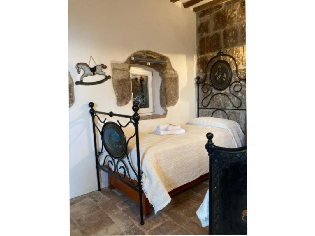 La Casa Romantica Nel Ghetto Pitigliano Buitenkant foto